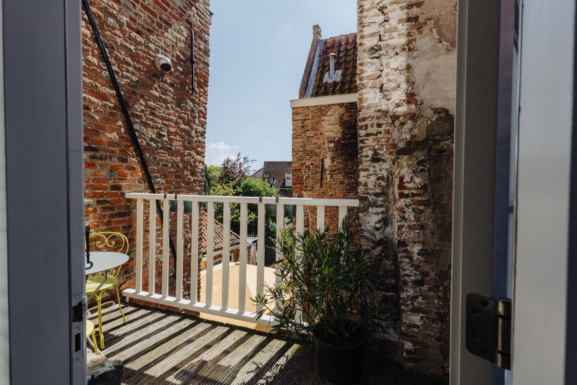 Hotel De Heeren Veere Exterior photo
